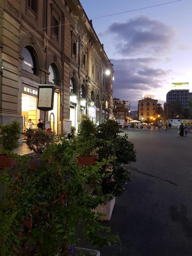 Casa Moneka Politeama Apartment Palermo Ngoại thất bức ảnh