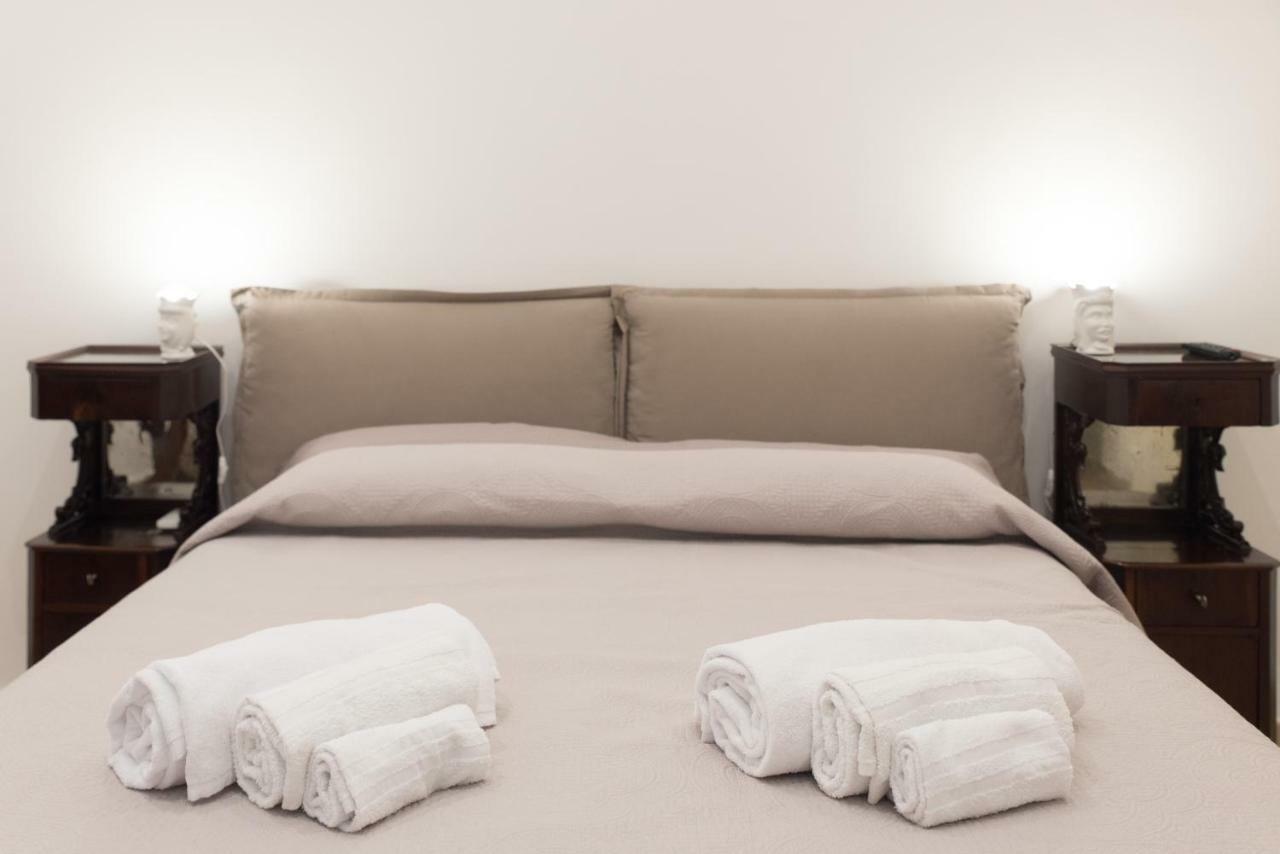 Casa Moneka Politeama Apartment Palermo Ngoại thất bức ảnh