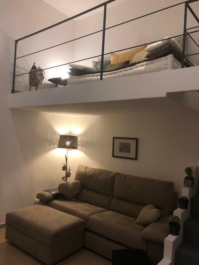 Casa Moneka Politeama Apartment Palermo Ngoại thất bức ảnh
