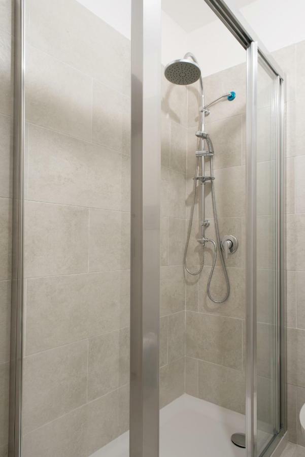 Casa Moneka Politeama Apartment Palermo Ngoại thất bức ảnh